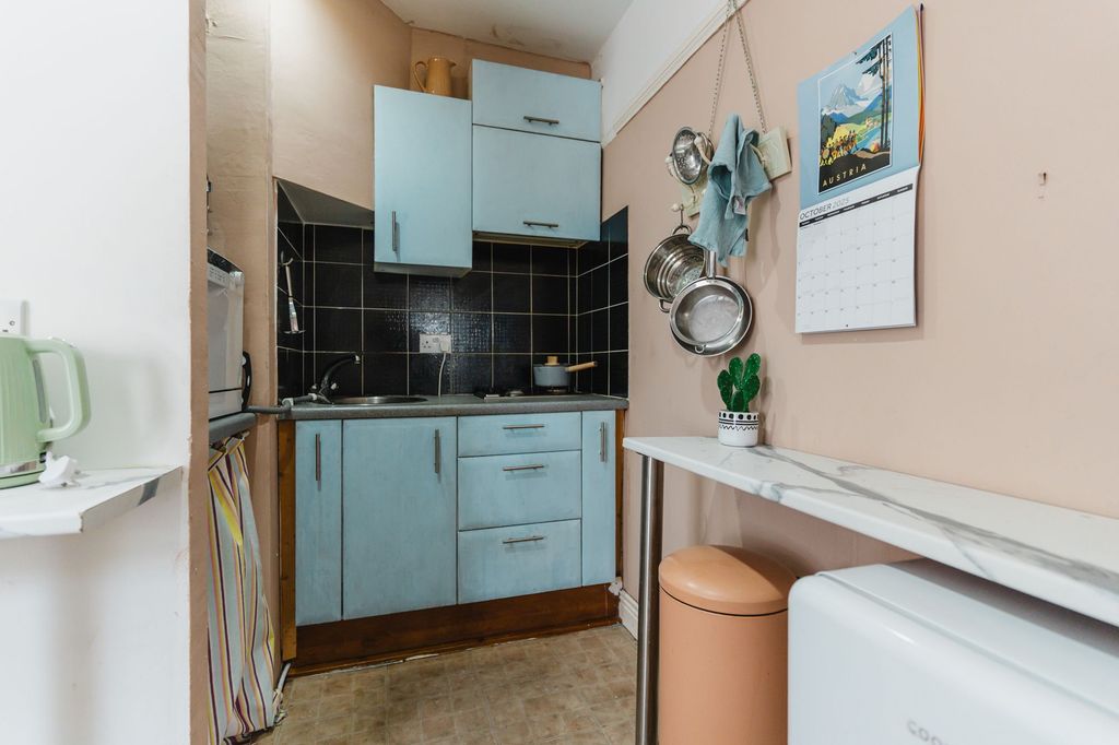 Additional image 7 of 1 bed flat for saleHolbrook Road, South Knighton LE2