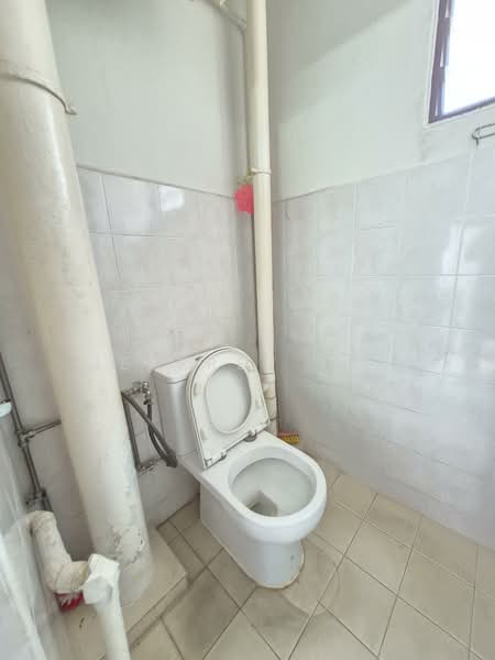 644 Hougang Avenue 8 photo 5