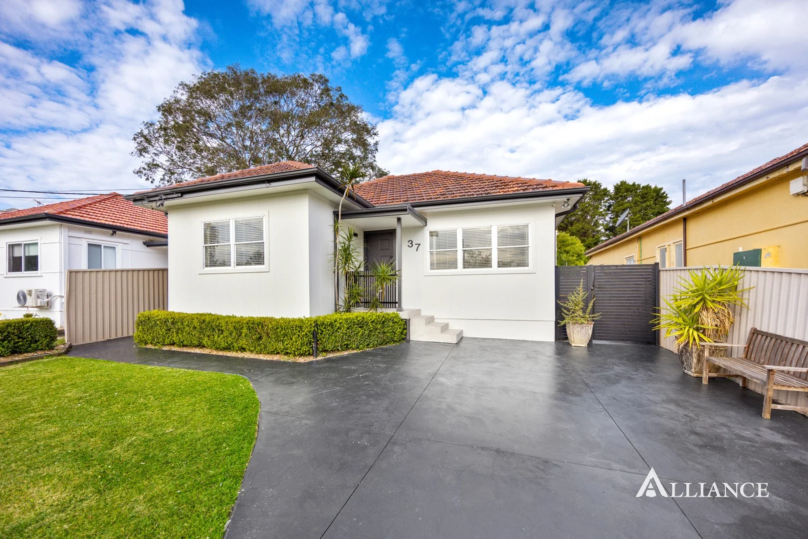 37 Kiora Street, Panania NSW 2213