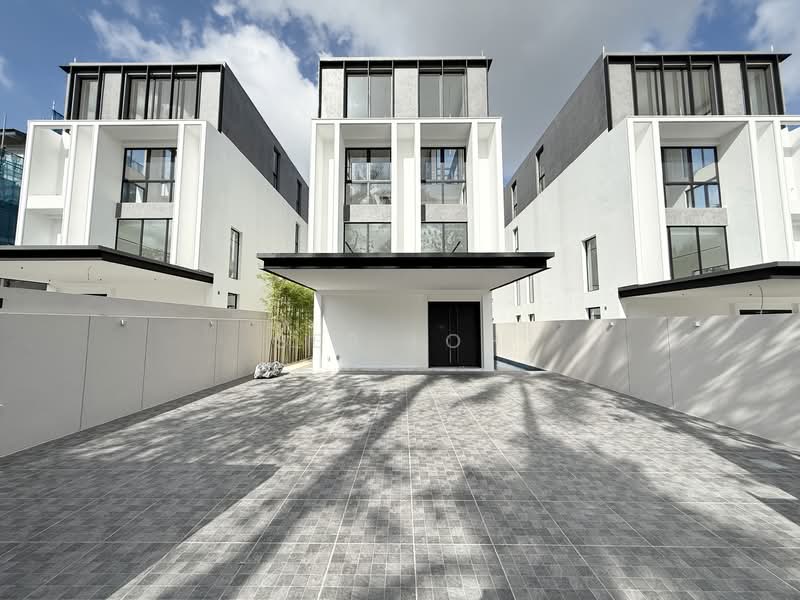 🔥 ONLY 1 LEFT – BRAND NEW DETACHED @ BRADDELL HEIGHTS | TOP OBTAINED | MOVE IN NOW 🔥