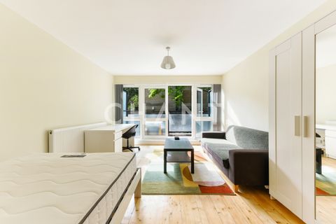 Doric Way, London NW1