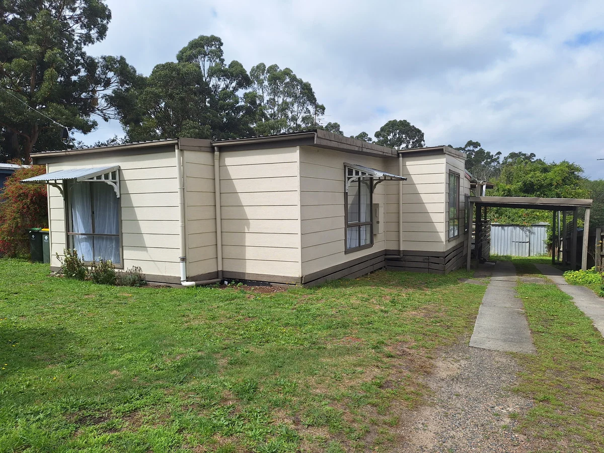 3 Castle Street, Mirboo North VIC 3871