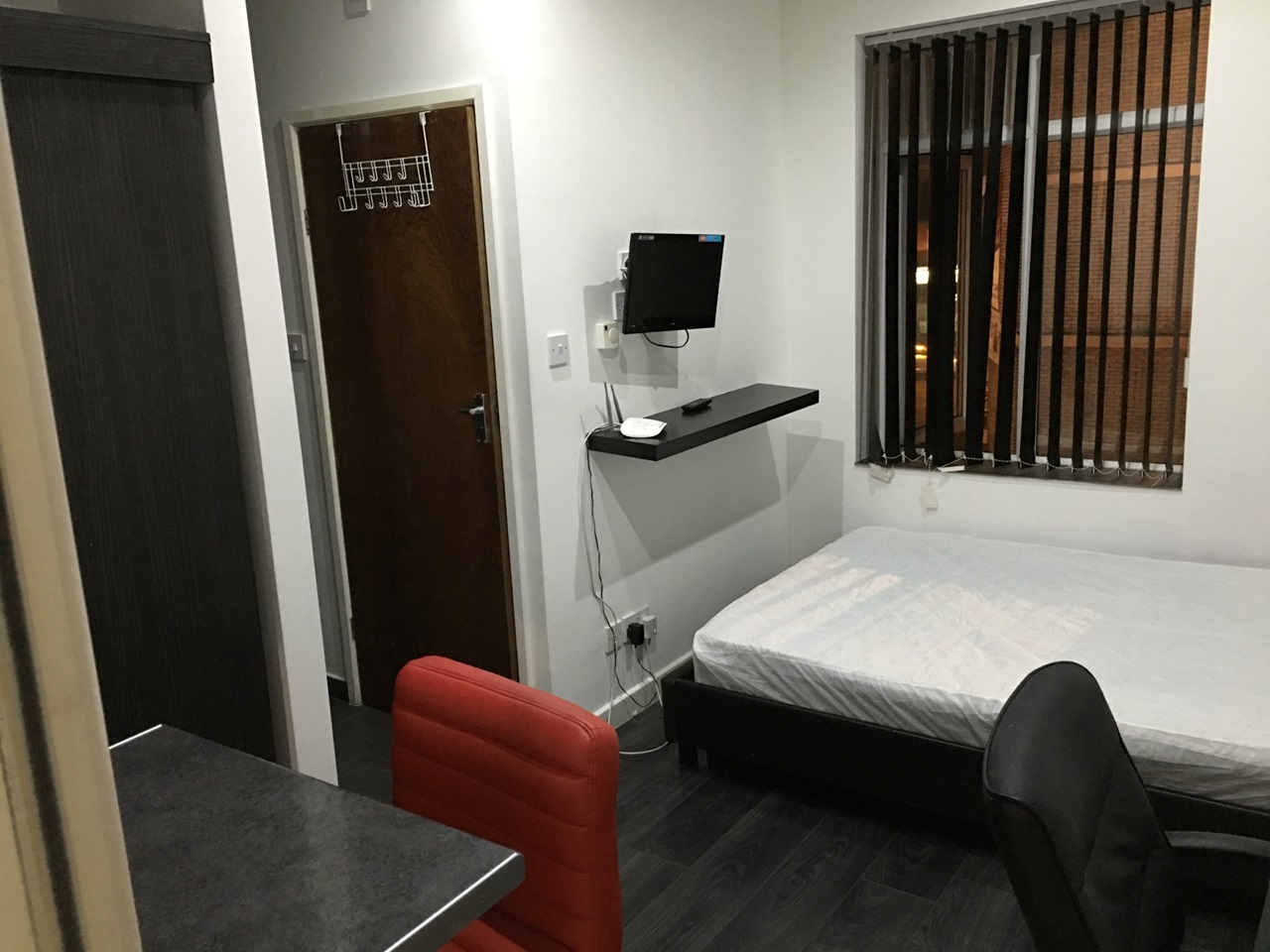 Additional image 7 of Studio Flat, Brays Lane, CV2, N1 7GU
