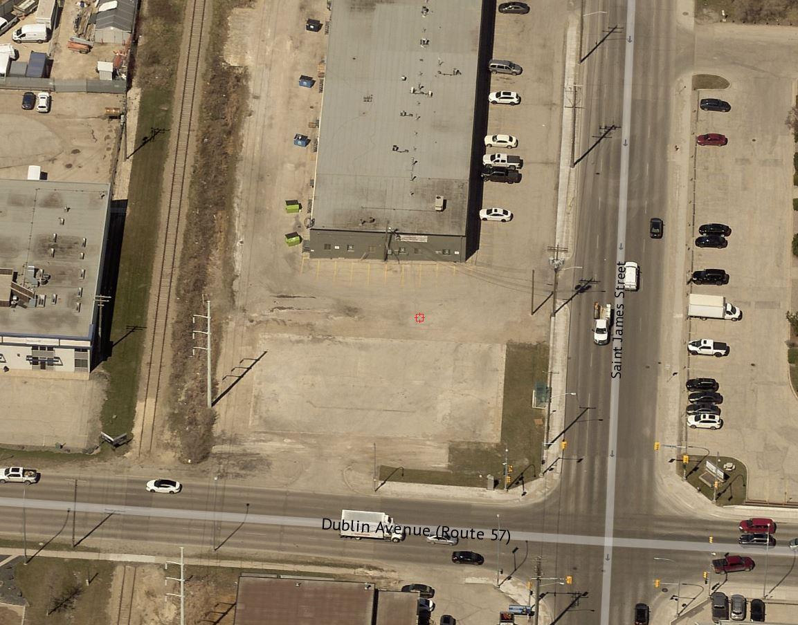 1642 St James St