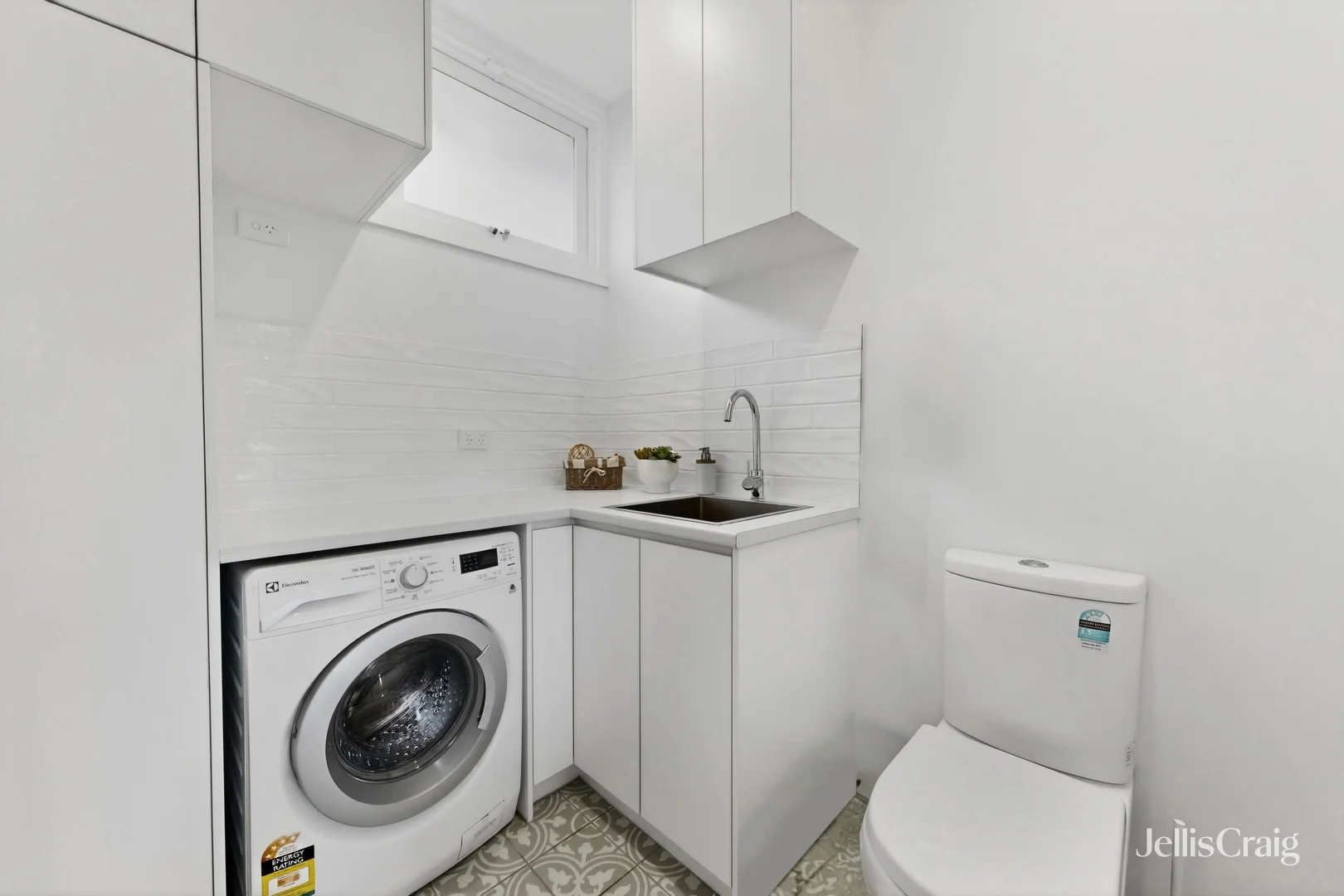 Additional image 12 of 43 Woolart Street, Strathmore VIC 3041