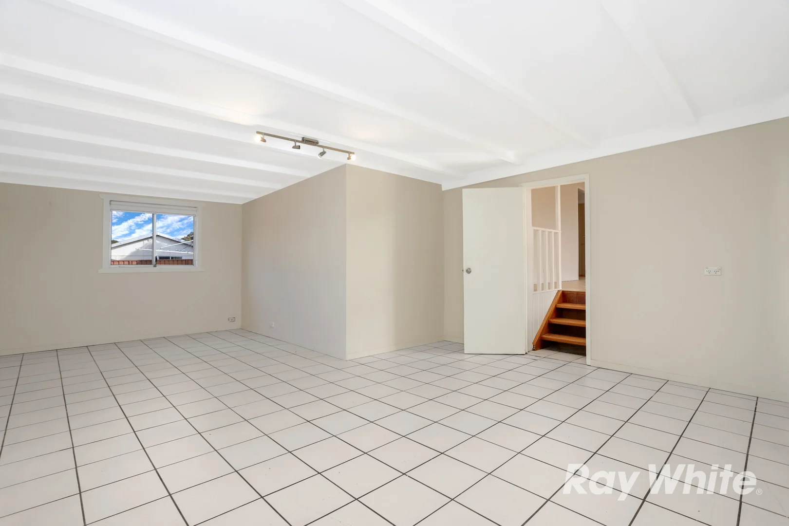 Additional image 4 of 8 Tulloch Place, St Clair NSW 2759