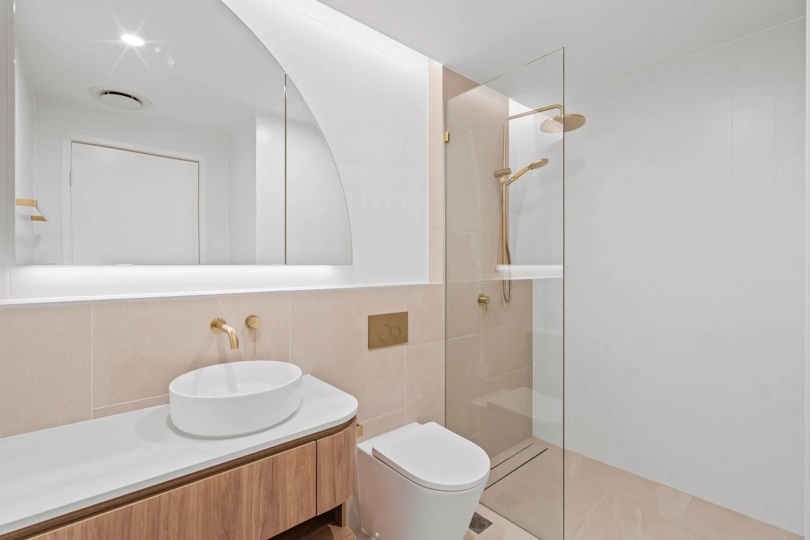 Additional image 22 of 110/217 Boundary St, Coolangatta QLD 4225