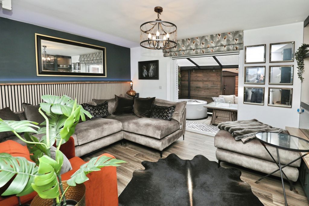Additional image 19 of 3 bed town house for saleBrightsons Close, Southport PR8