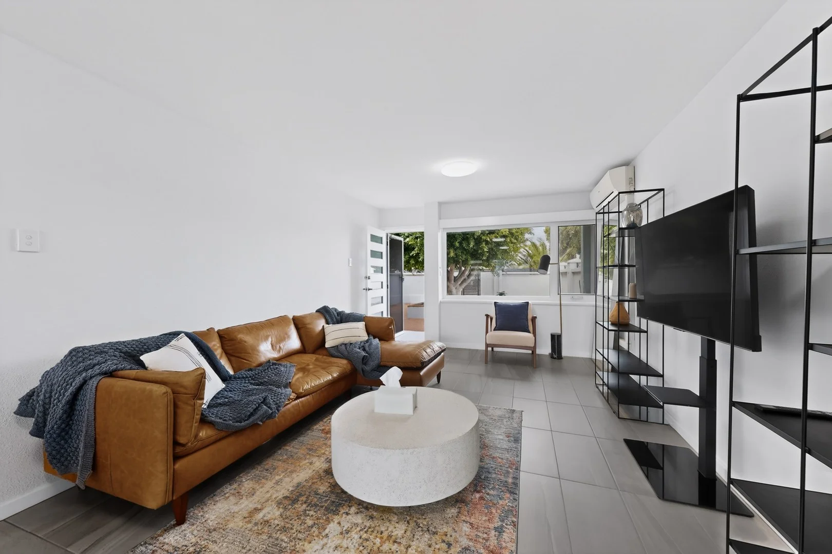 4/14 Bardolph Rd, Spearwood WA 6163