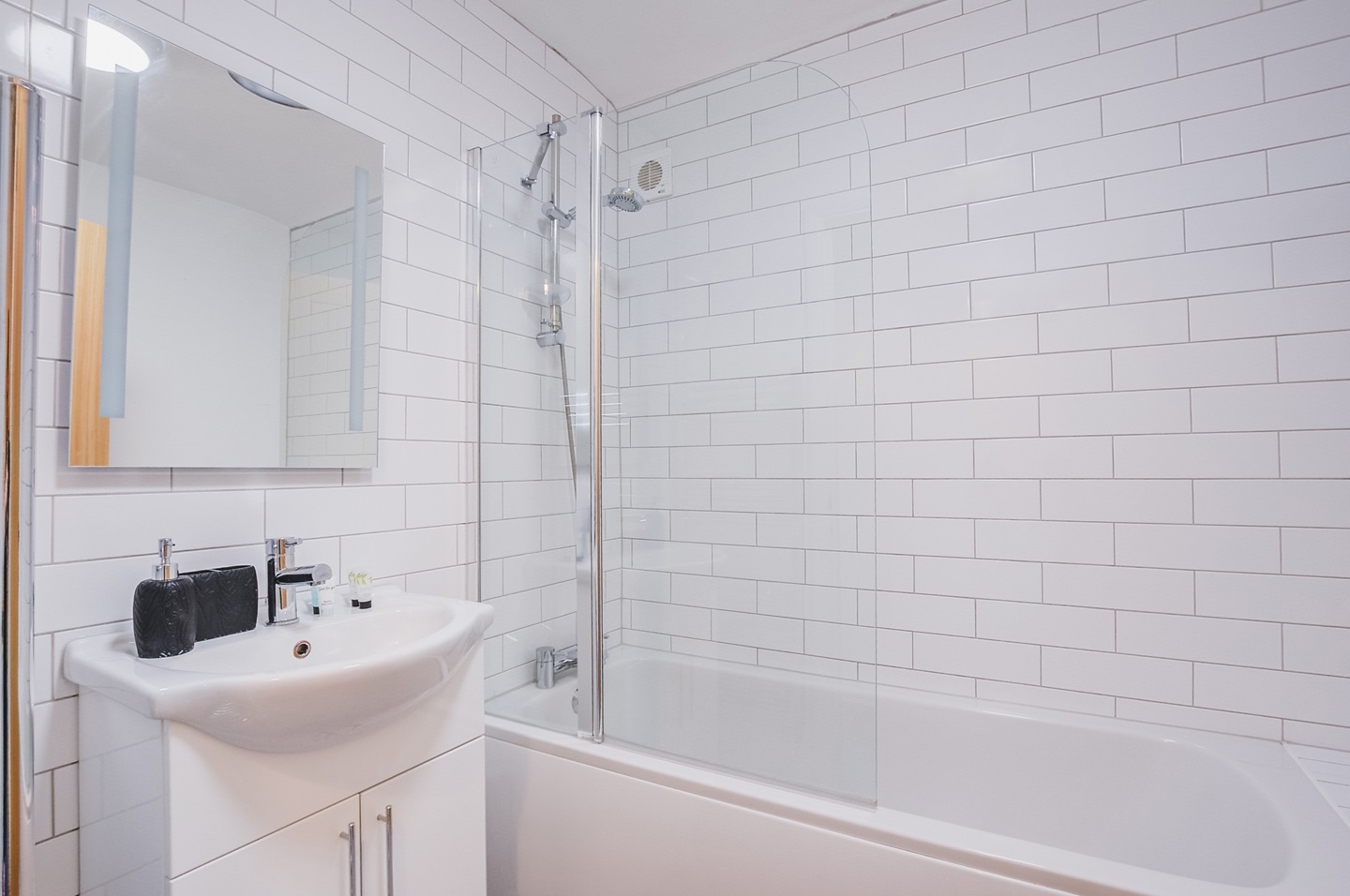 Additional image 19 of 2 Bed Flat, Norfolk Road, RG30, N1 7GU