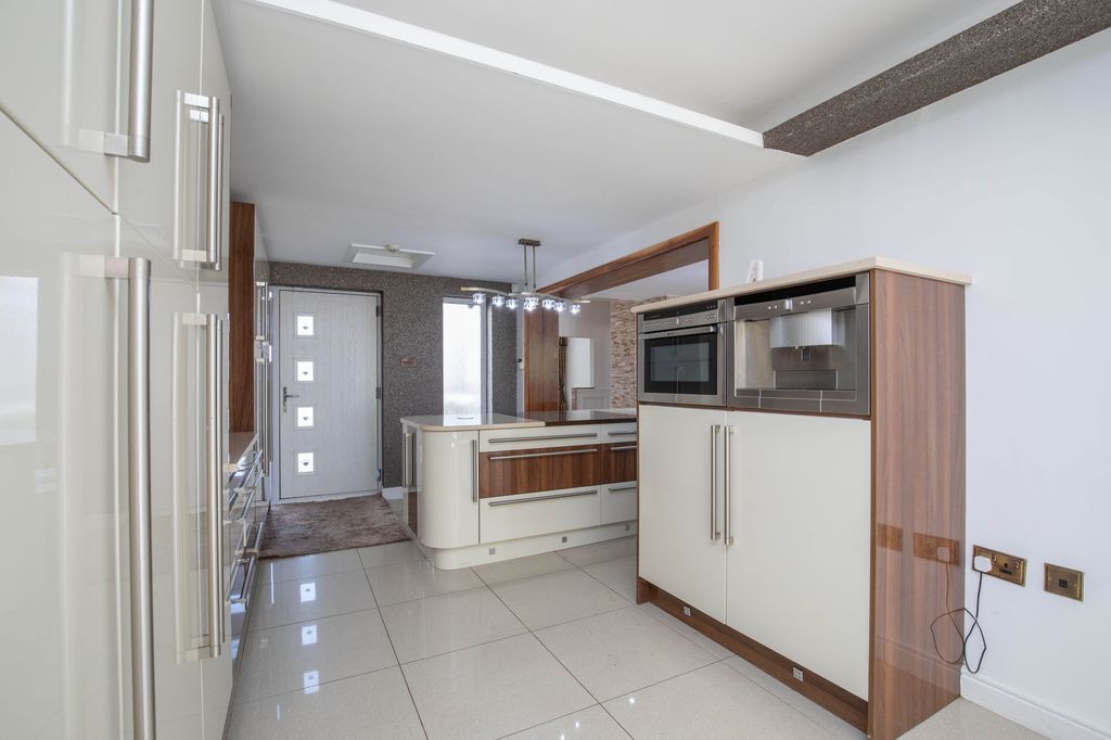 Additional image 17 of 4 bed detached house for saleVictoria Road, Port Talbot SA12