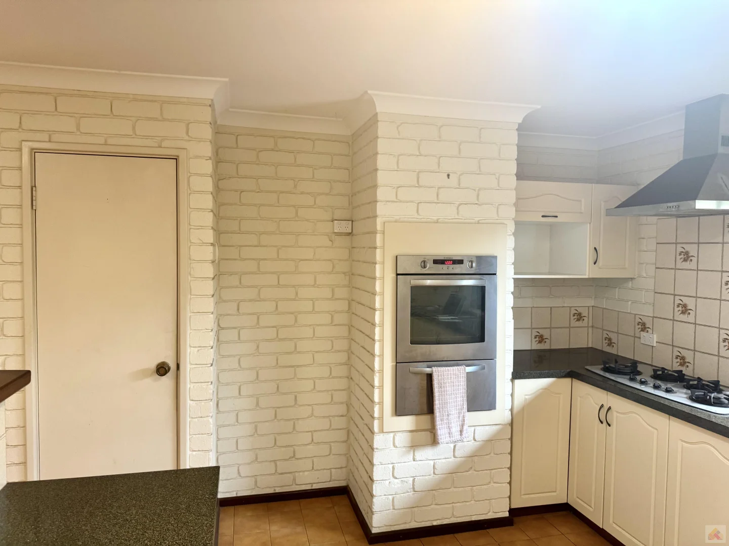 Additional image 10 of 9 Fordred Place, Parmelia WA 6167