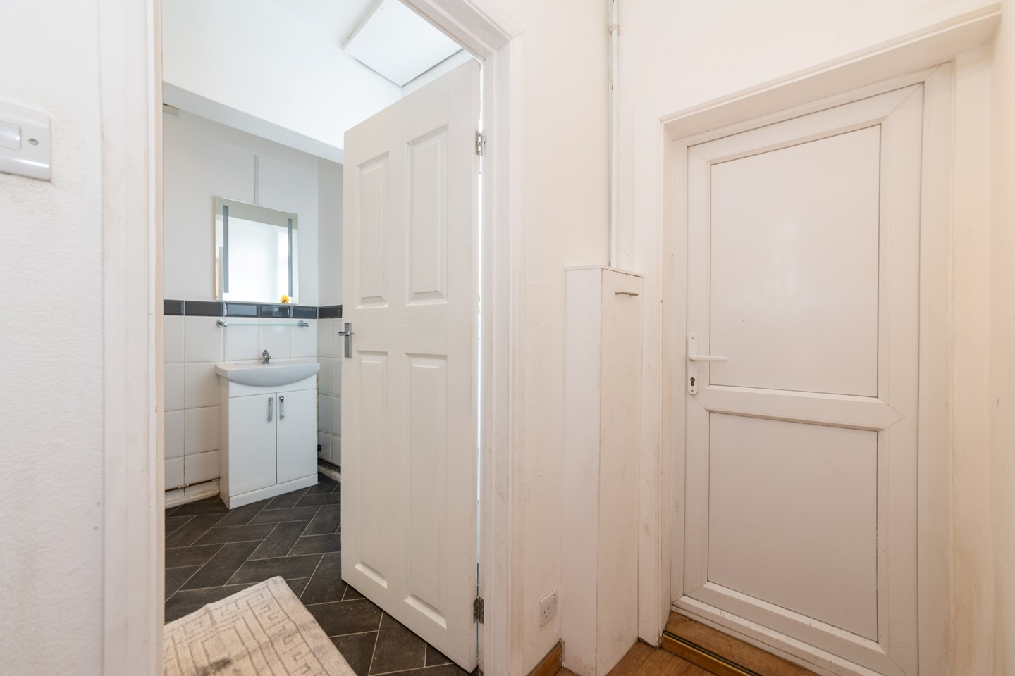 Additional image 16 of 1 Bed Flat, Goosbrok Road, RG4, N1 7GU