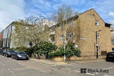 Trundle Street, Borough SE1