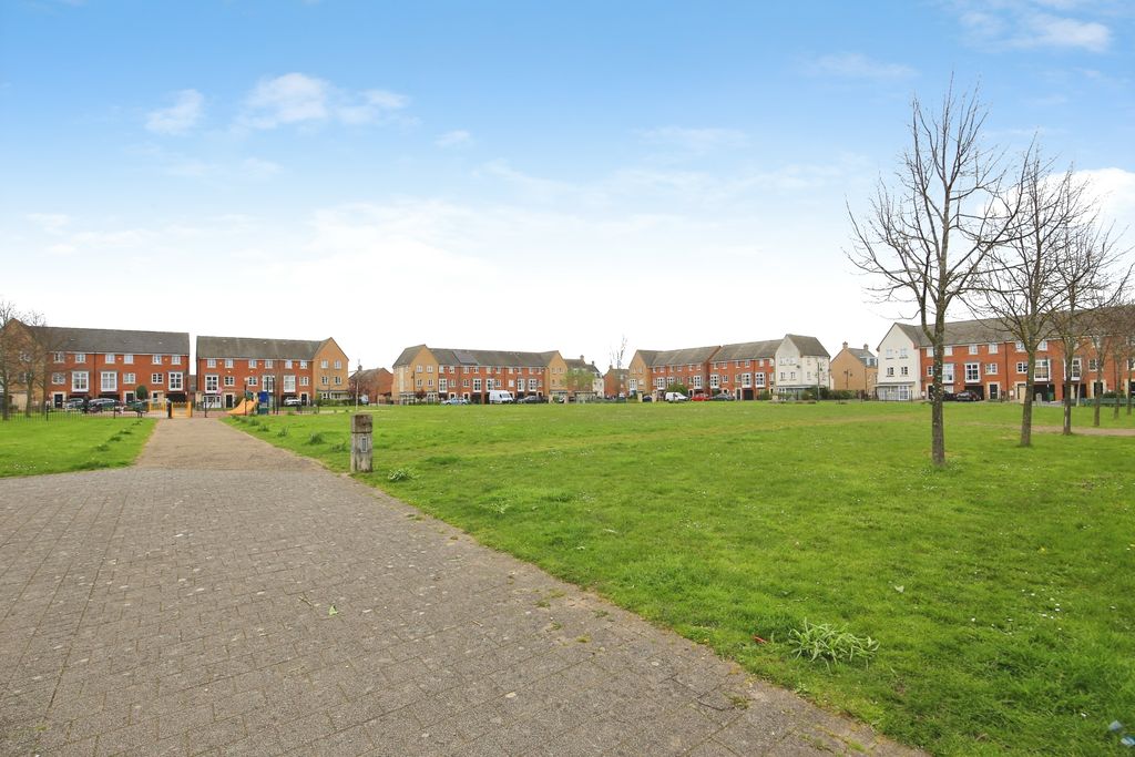 Additional image 15 of 2 bed flat for saleMolyneux Square, Peterborough PE7