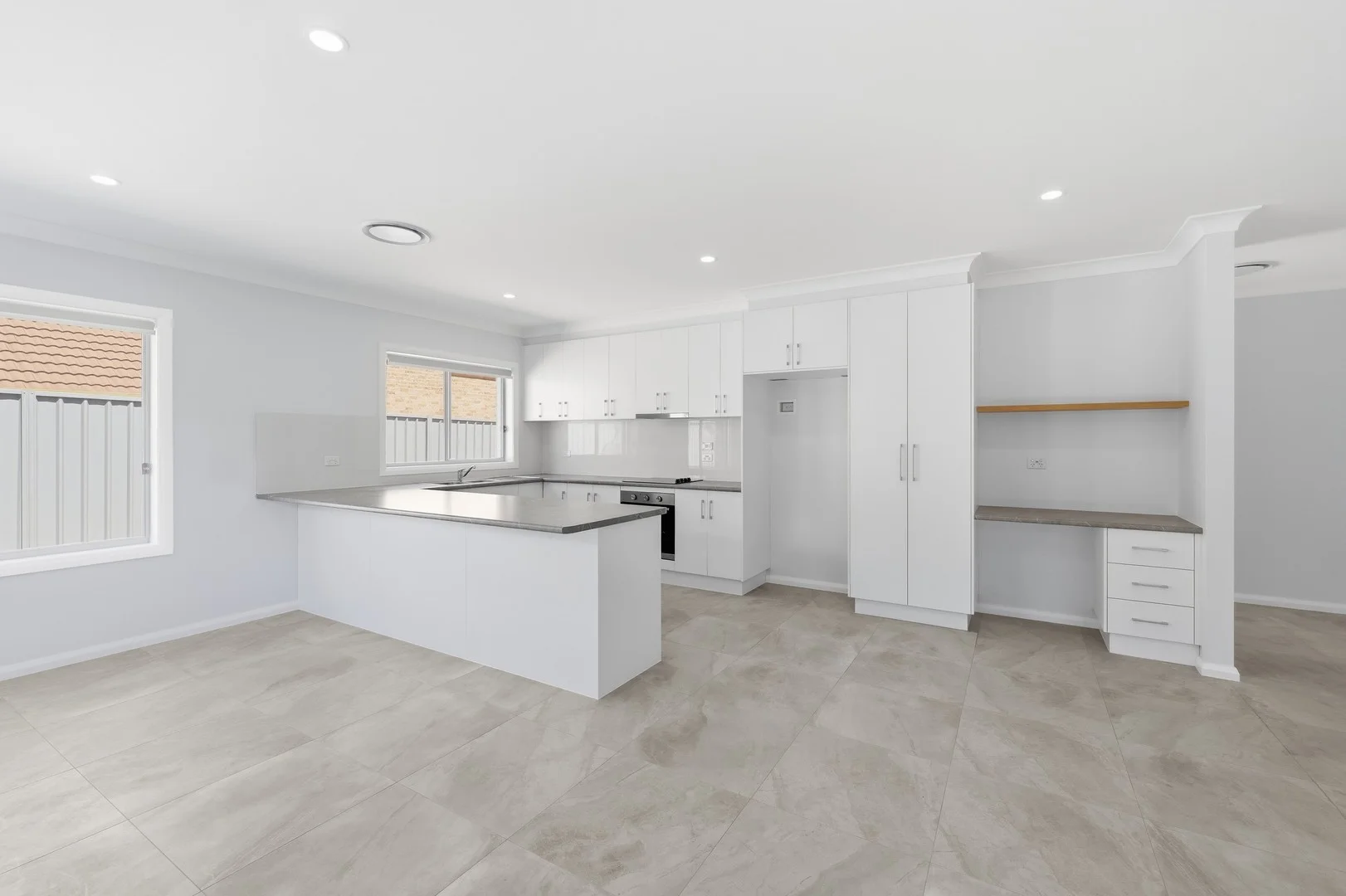 Additional image 2 of 2/122 Kookora Street, Griffith NSW 2680