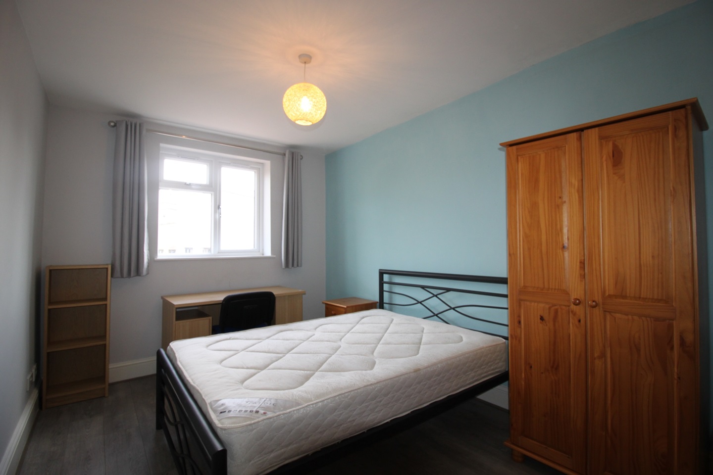 Additional image 2 of 8 Bed Terraced House, Livingstone Road, SO14, N1 7GU