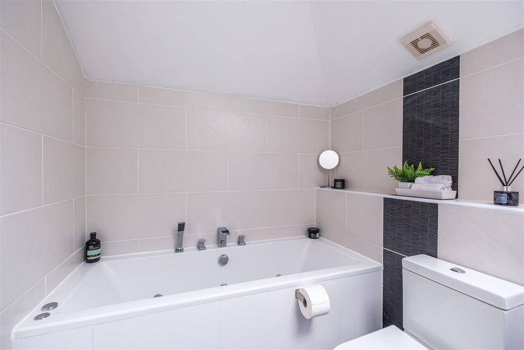 Additional image 16 of 5 bed detached house for saleTurnbull Way, Strathaven ML10
