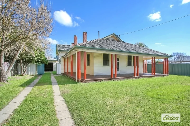 115 Hovell Street, Howlong NSW 2643