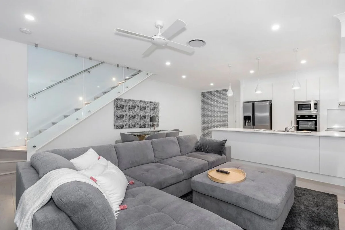 6/9 Bottle Brush Circuit, Coomera QLD 4209 photo 4