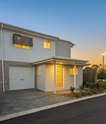 1/5 Royal Street, Kallangur QLD 4503