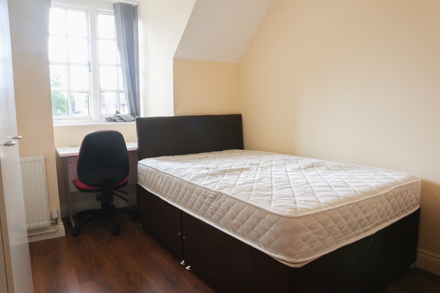 Additional image 11 of 4 Bed Flat, Victoria Avenue, LE2, N1 7GU