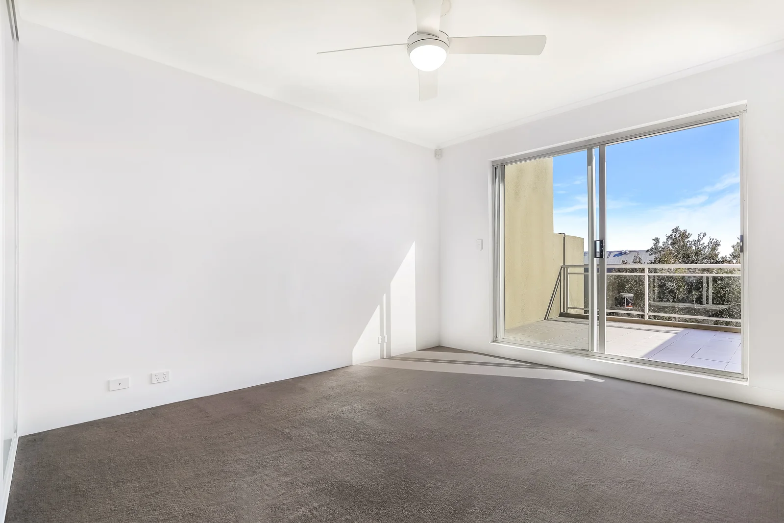 Additional image 3 of 22/4 Gillespie Avenue, Alexandria NSW 2015