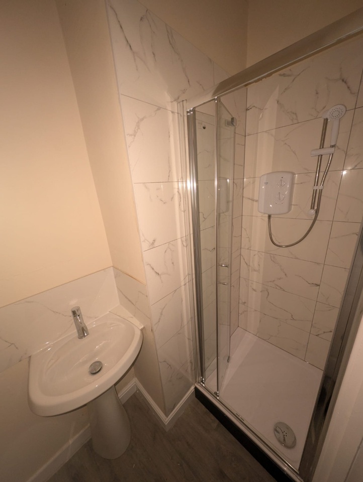 Room in a Shared House, Middleborough Road, CV1, N1 7GU photo 5