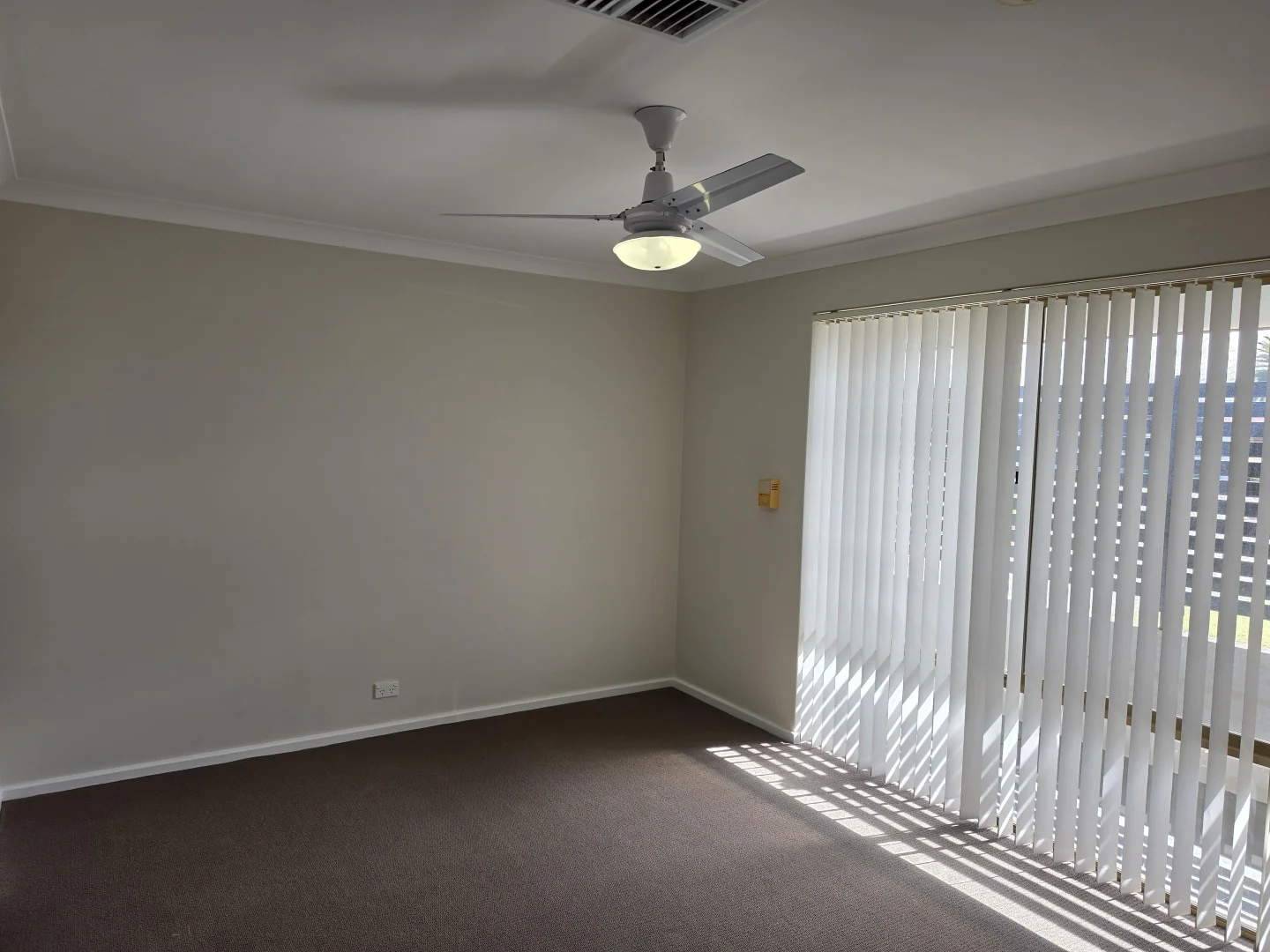 Additional image 11 of 627 Safety Bay Road, Waikiki WA 6169