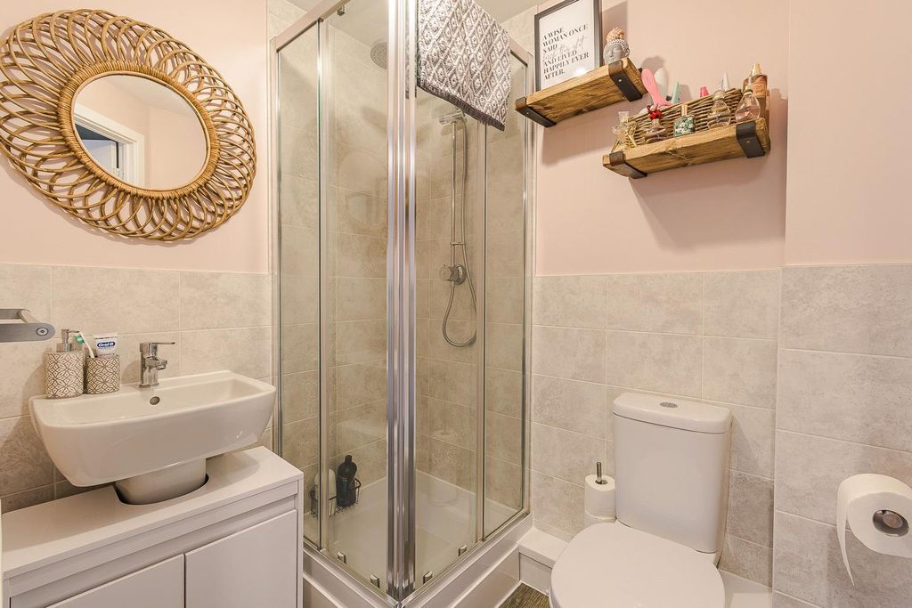 Additional image 6 of 1 bed flat for saleFfordd Y Dociau, Barry CF62