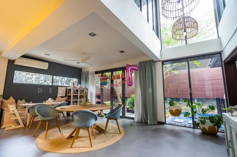 Jalan Mutiara