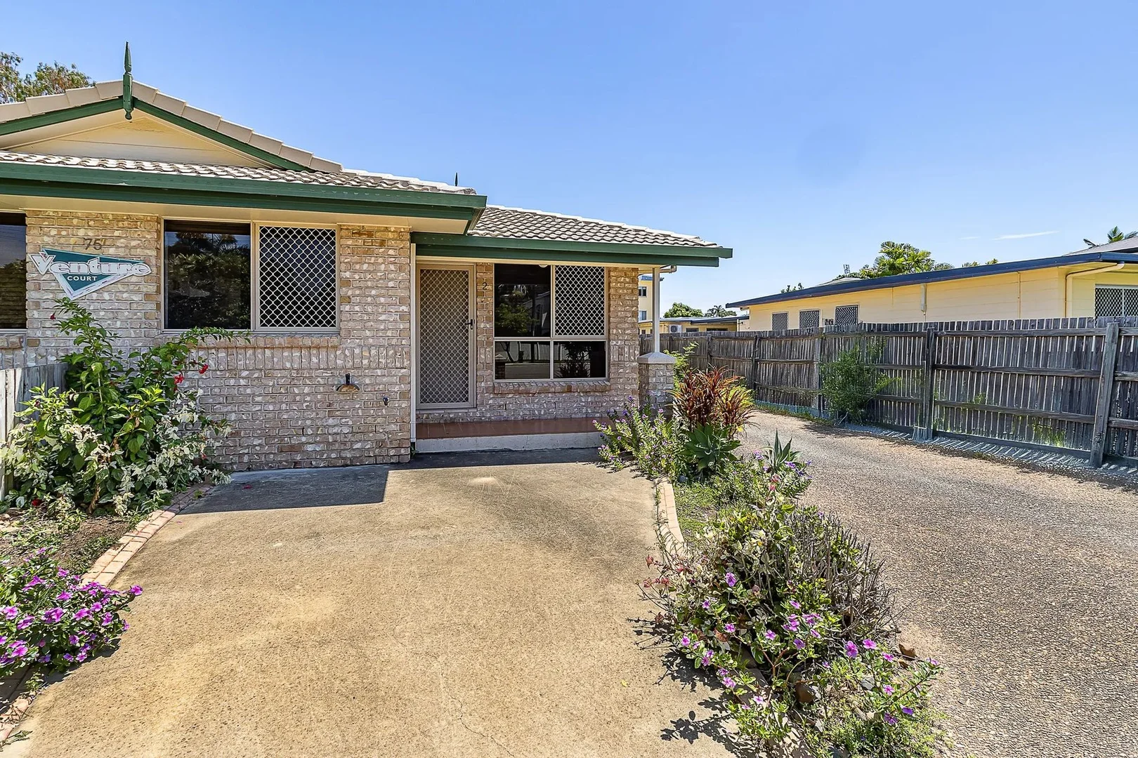 Additional image 2 of 2/75 Cook St, North Ward QLD 4810