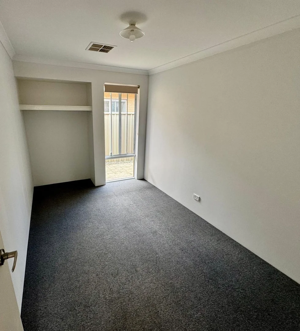 Additional image 6 of 39 Bromsgrove St, Wellard WA 6170