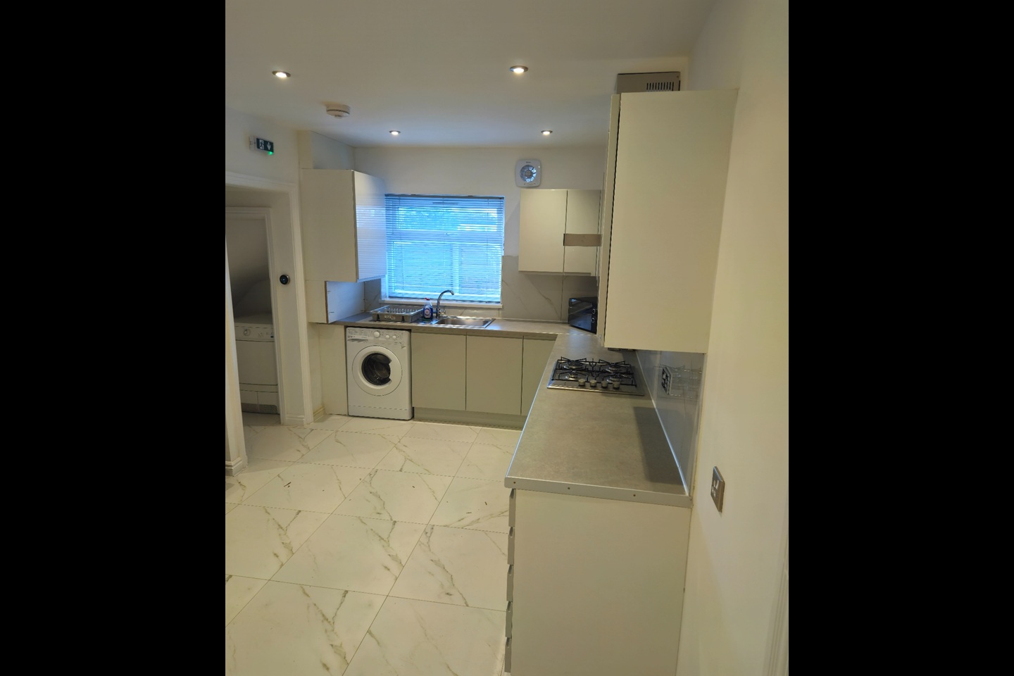 Additional image 17 of Room in a Shared House, Sheriff Avenue, CV4, N1 7GU