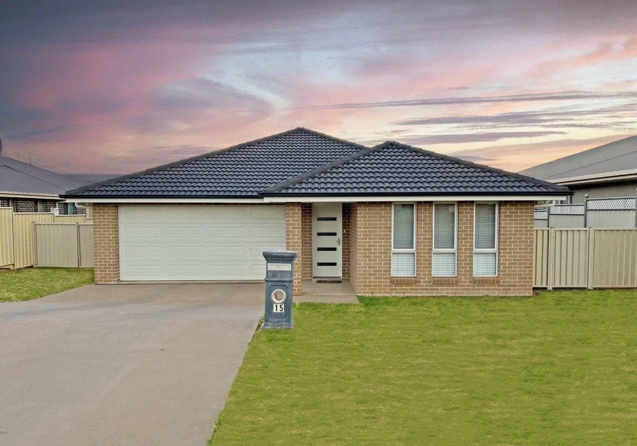 15 Koala Street, Parkes NSW 2870