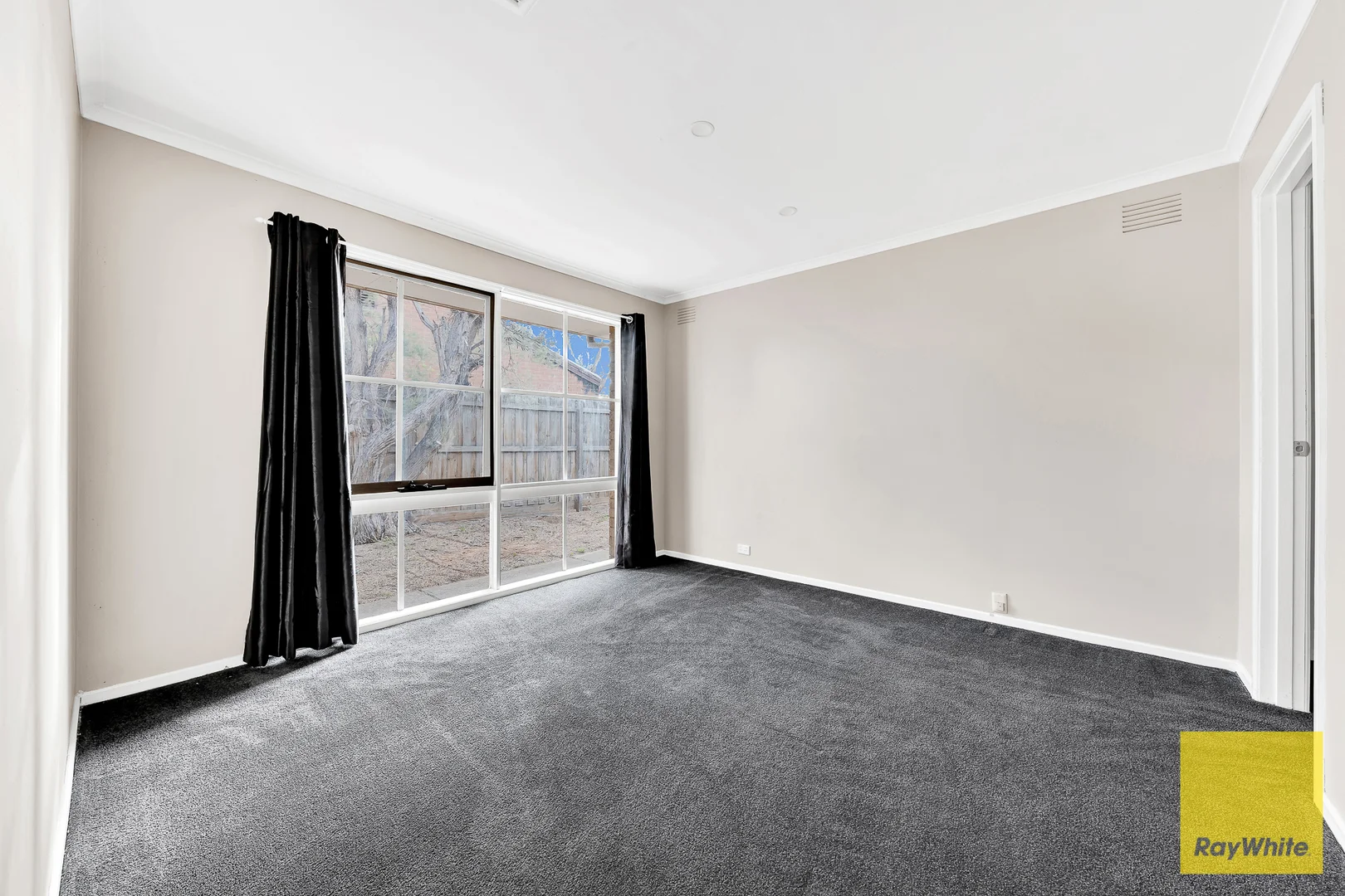 Additional image 11 of 17 Derwent Road, Werribee VIC 3030