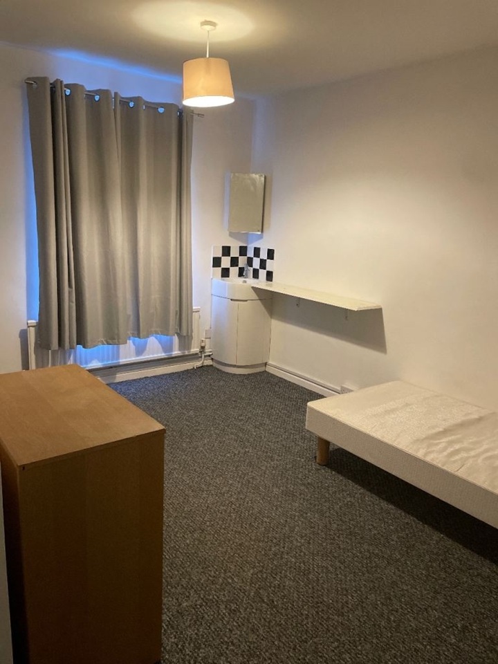 Additional image 9 of Room in a Shared House, Lammas Field, CB3, N1 7GU