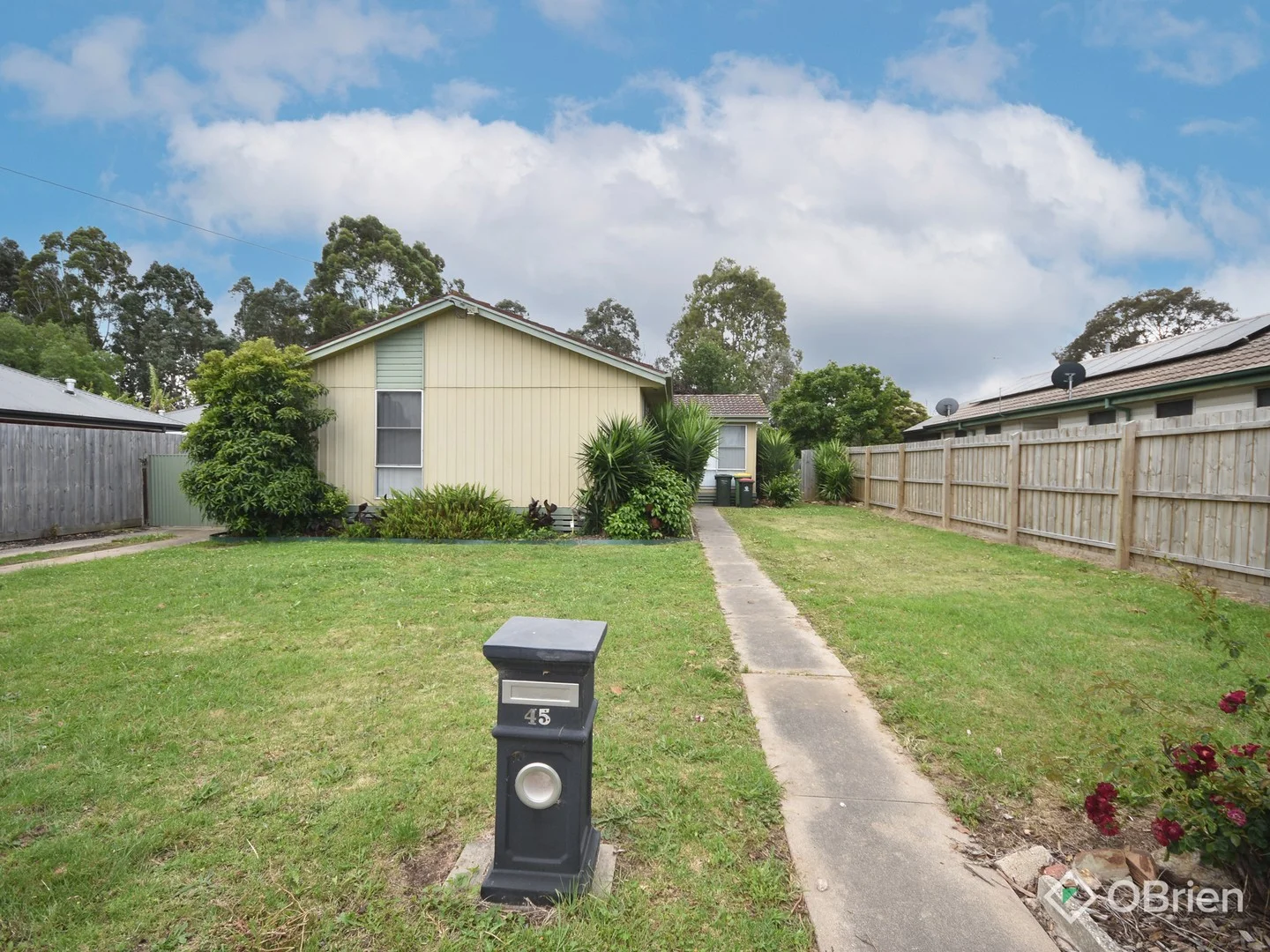 45 Cameron Crescent, East Bairnsdale VIC 3875