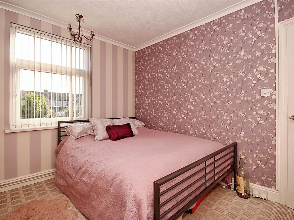 Additional image 4 of 3 Bed End Terrace, Cheveral Avenue, CV6, N1 7GU
