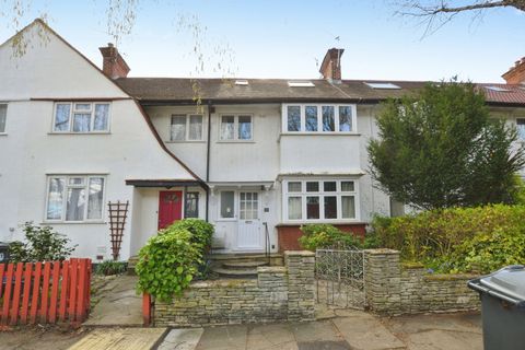 Park Drive, London W3