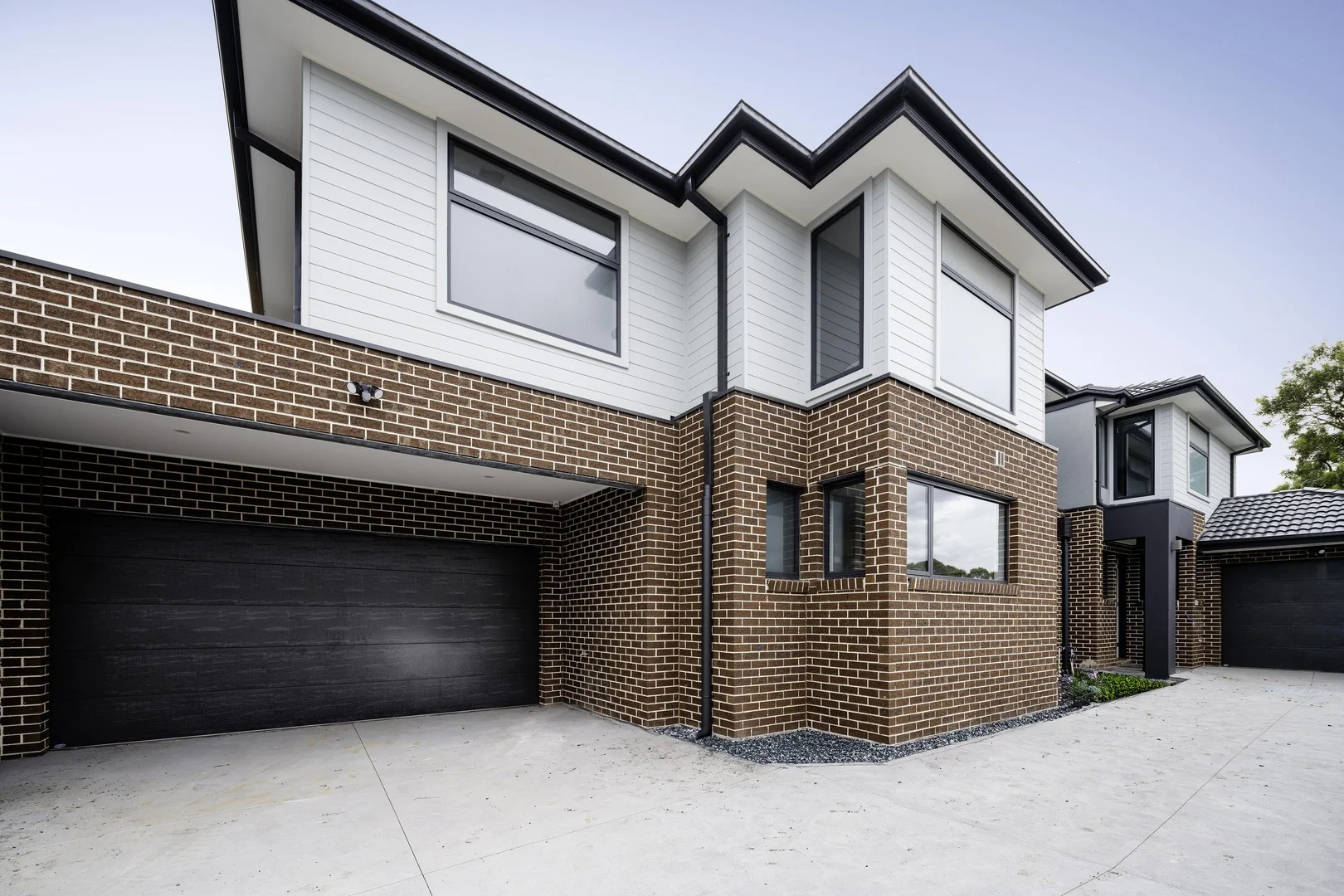 2/24 Hosken Street, Reservoir VIC 3073