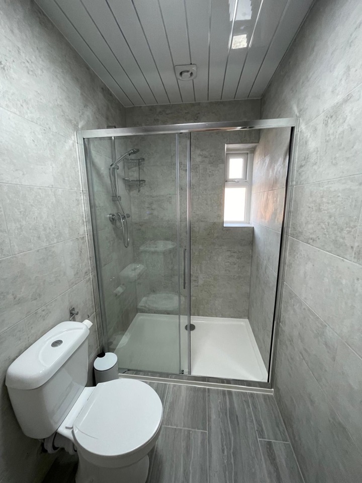 Additional image 7 of 1 Bed Flat, Pitcroft Avenue, RG6, N1 7GU