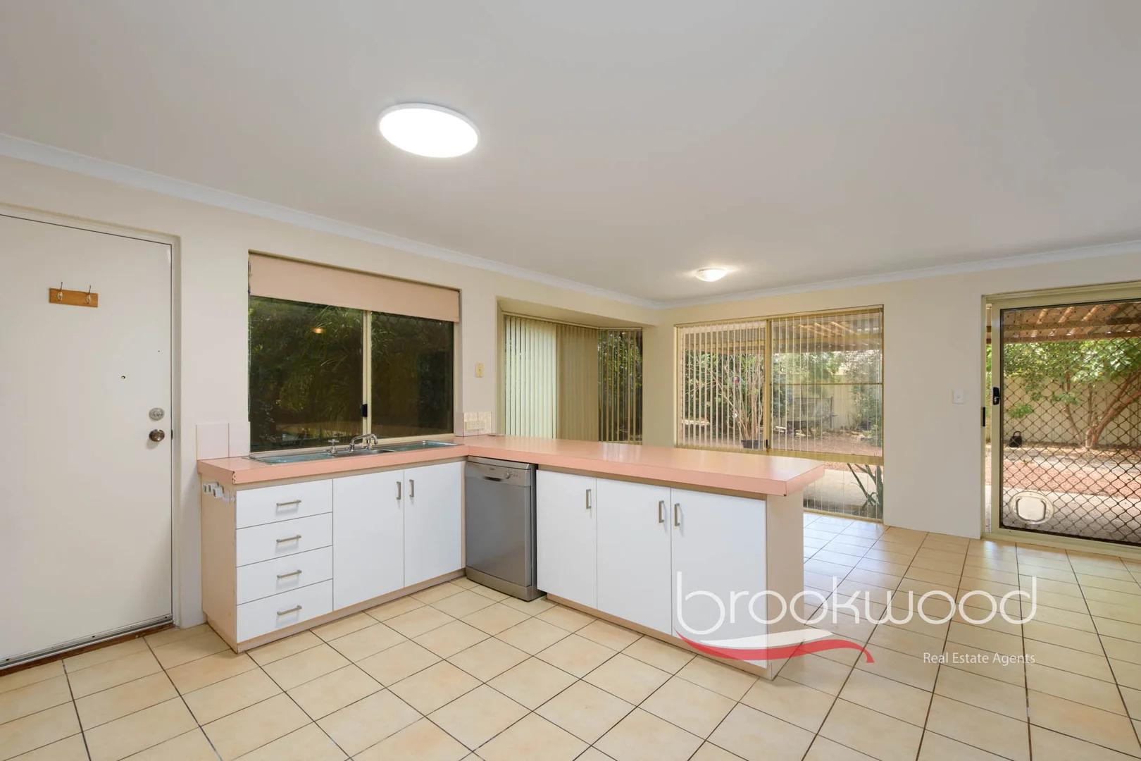 Additional image 5 of 14 Atkinson Court, Stratton WA 6056