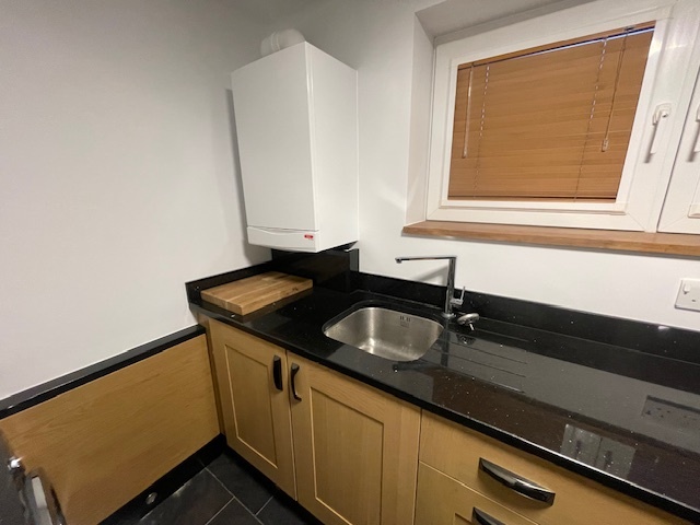 Additional image 4 of 1 Bed Flat, Raphael Close, CV5, N1 7GU