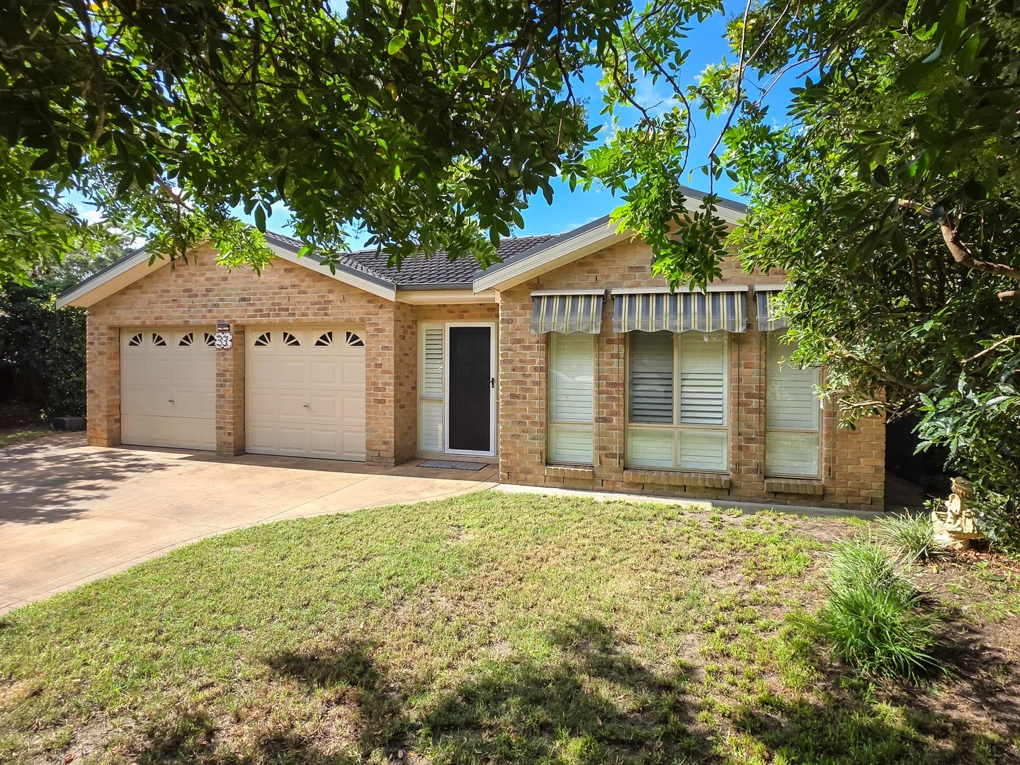 33 Zanthus Drive, Broulee NSW 2537