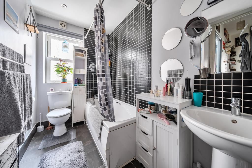 Additional image 16 of 2 bed flat for saleTemple Drive, Llandrindod Wells LD1