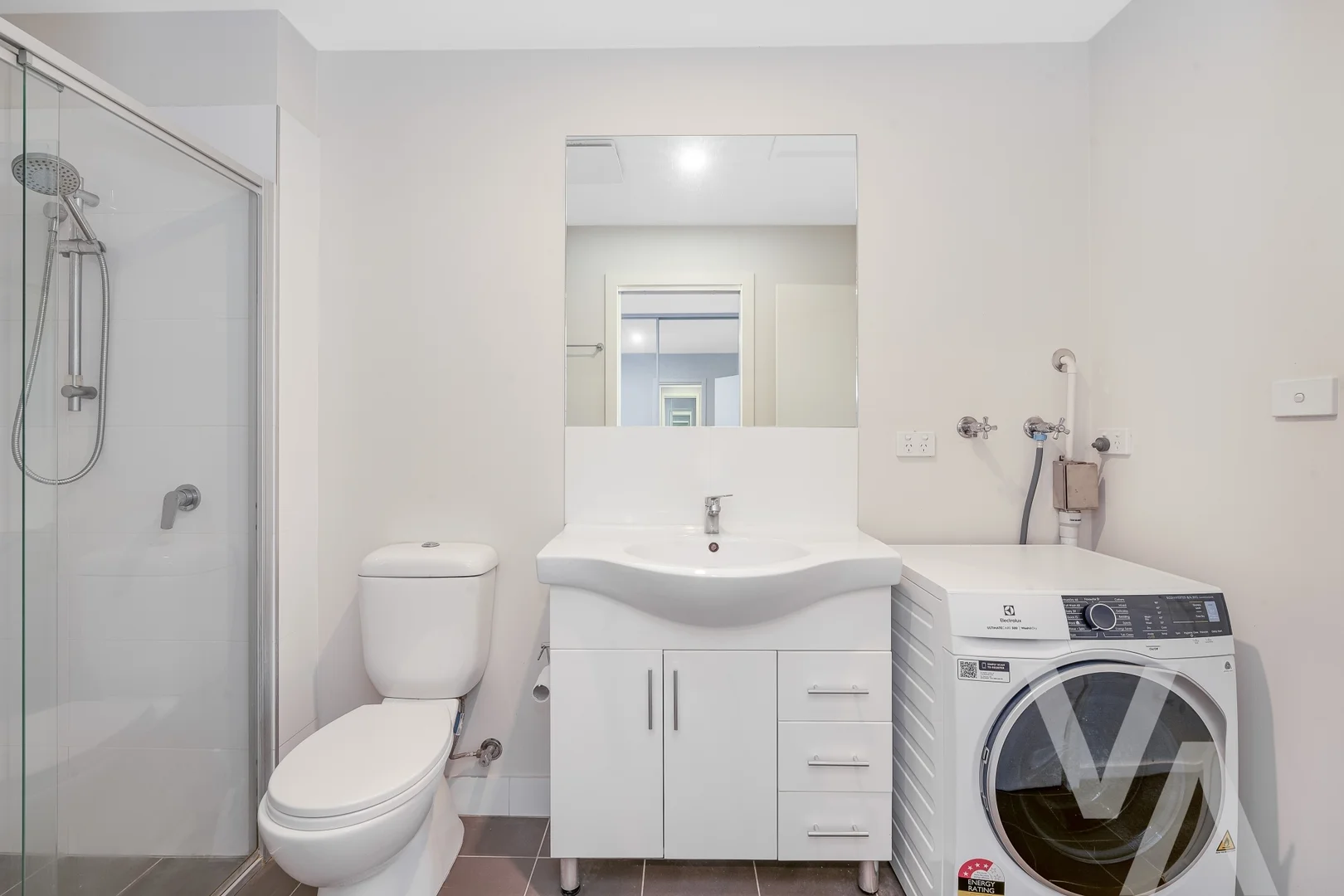Additional image 4 of 303/6 Charles Street, Charlestown NSW 2290