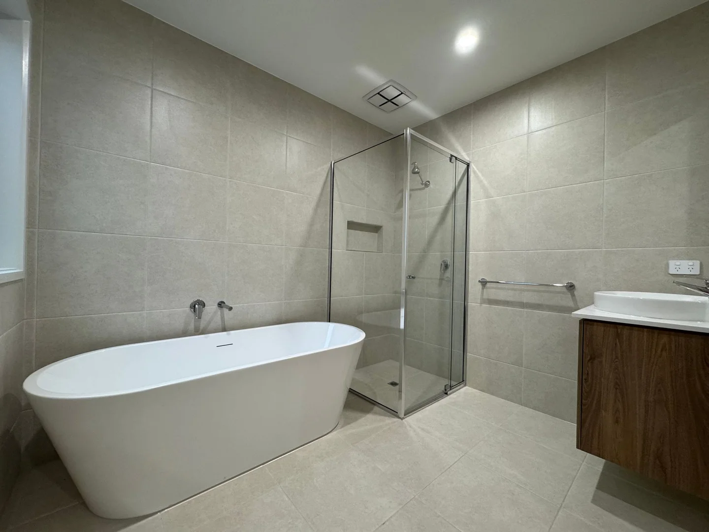 Additional image 3 of 5 Lismac Ave, Clyde North VIC 3978