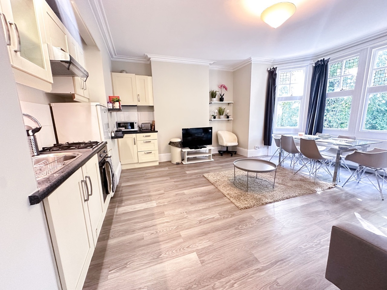 Additional image 3 of 2 Bed Flat, Kendrick Road, RG1, N1 7GU