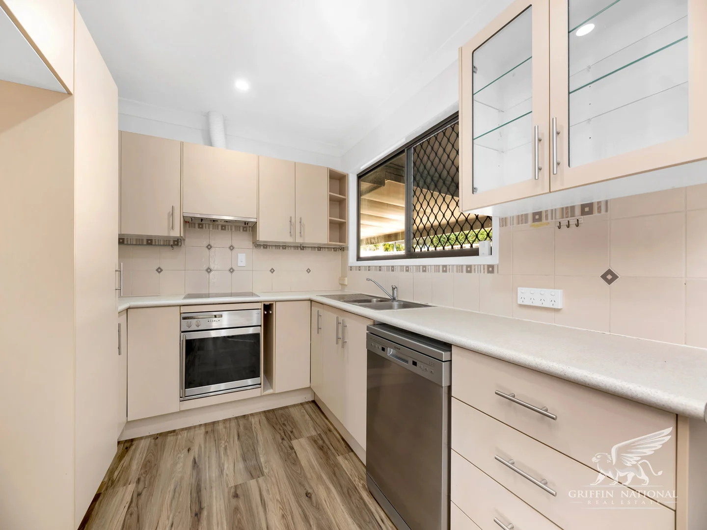 1301 Anzac Ave, Kallangur QLD 4503 photo 2